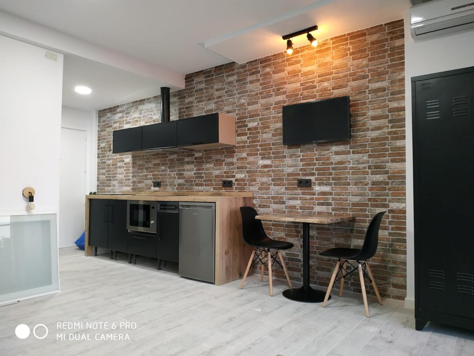 Estudiotel 95 Centro لقنت المظهر الخارجي الصورة